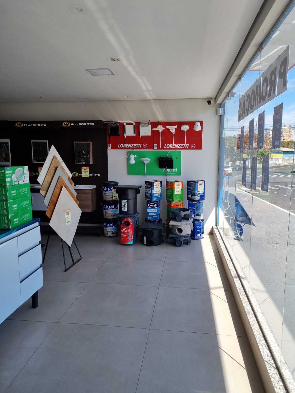 Área interna da Nova Aliança Materiais